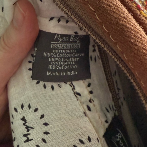 NWT Myra Peanut Brown Crossbody Bag - Picture 11 of 13